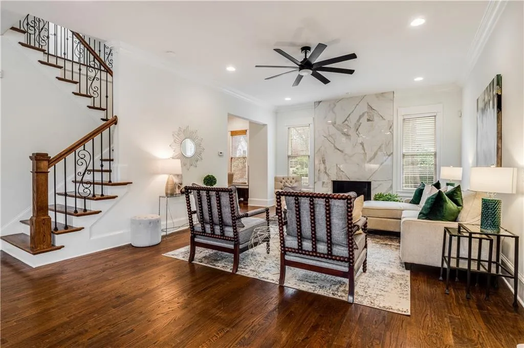 75 Spruell Springs Road, Atlanta, Georgia 30342, 6 Bedrooms Bedrooms, ,4 BathroomsBathrooms,Residential,Sold,75 Spruell Springs Road,7180973