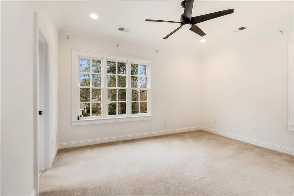 75 Spruell Springs Road, Atlanta, Georgia 30342, 6 Bedrooms Bedrooms, ,4 BathroomsBathrooms,Residential,Sold,75 Spruell Springs Road,7180973