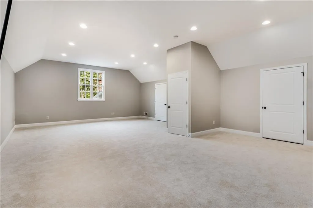 75 Spruell Springs Road, Atlanta, Georgia 30342, 6 Bedrooms Bedrooms, ,4 BathroomsBathrooms,Residential,Sold,75 Spruell Springs Road,7180973