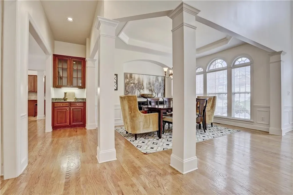 2150 Wrights Mill Circle Ne, Brookhaven, Georgia 30324, 5 Bedrooms Bedrooms, ,4 BathroomsBathrooms,Residential,Sold,2150 Wrights Mill Circle Ne,5876492