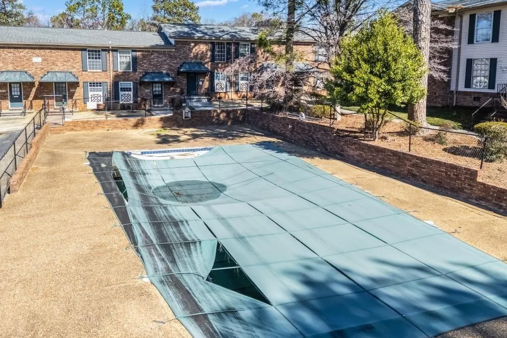 5629 Kingsport Drive Unit 11, Atlanta, Georgia 30342, 2 Bedrooms Bedrooms, ,1 BathroomBathrooms,Residential,Sold,5629 Kingsport Drive Unit 11,7681036