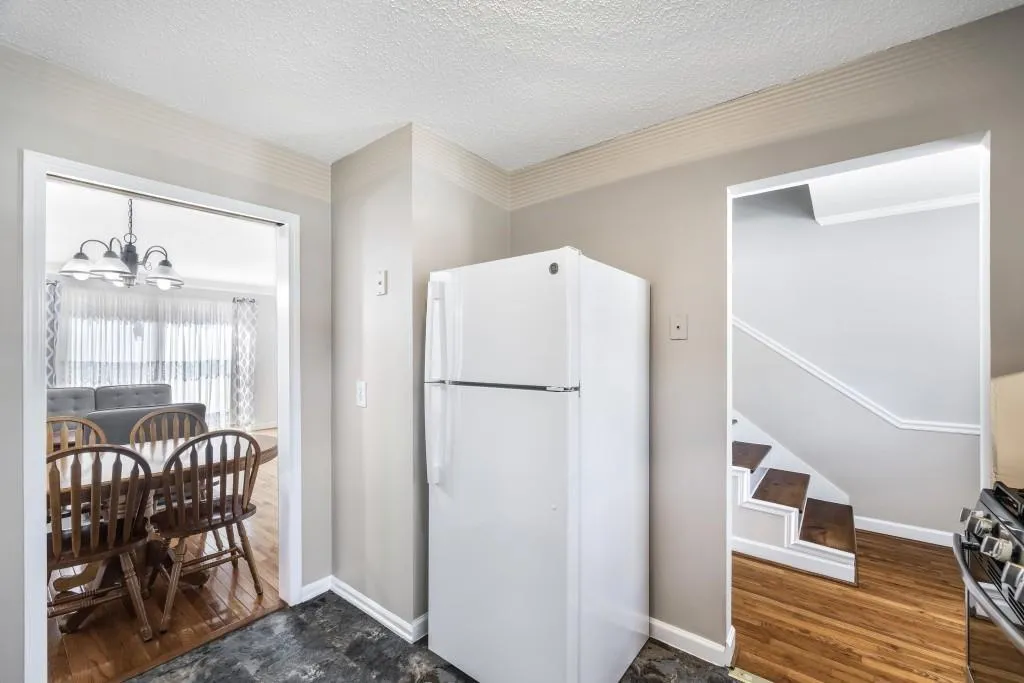 5629 Kingsport Drive Unit 11, Atlanta, Georgia 30342, 2 Bedrooms Bedrooms, ,1 BathroomBathrooms,Residential,Sold,5629 Kingsport Drive Unit 11,7681036