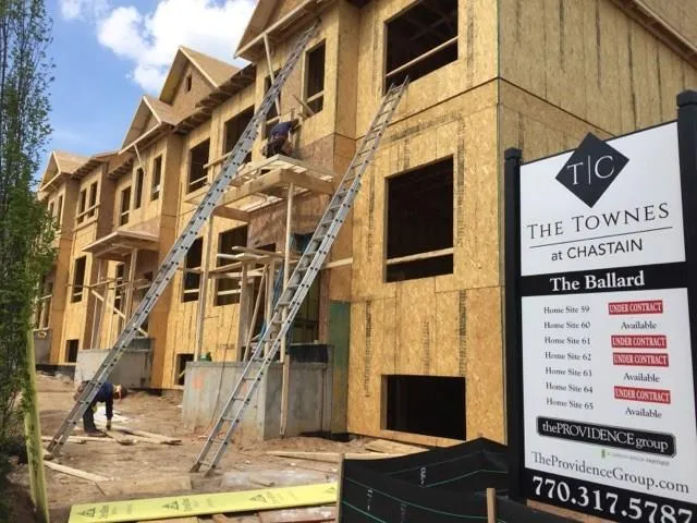 4753 Roswell Road, Atlanta, Georgia 30342, 2 Bedrooms Bedrooms, ,2 BathroomsBathrooms,Residential,Sold,4753 Roswell Road,5770180