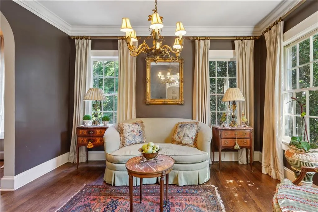 250 Lakeview Avenue Ne, Atlanta, Georgia 30305, 4 Bedrooms Bedrooms, ,3 BathroomsBathrooms,Residential,For Sale,250 Lakeview Avenue Ne,7516056
