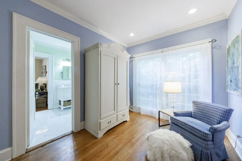 250 Lakeview Avenue Ne, Atlanta, Georgia 30305, 4 Bedrooms Bedrooms, ,3 BathroomsBathrooms,Residential,For Sale,250 Lakeview Avenue Ne,7516056