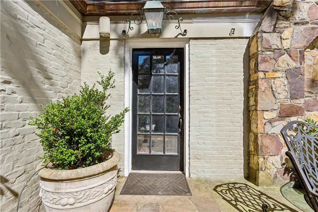 250 Lakeview Avenue Ne, Atlanta, Georgia 30305, 4 Bedrooms Bedrooms, ,3 BathroomsBathrooms,Residential,For Sale,250 Lakeview Avenue Ne,7516056