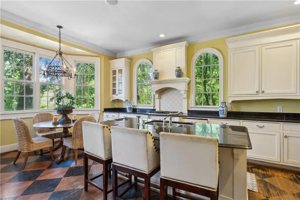 250 Lakeview Avenue Ne, Atlanta, Georgia 30305, 4 Bedrooms Bedrooms, ,3 BathroomsBathrooms,Residential,For Sale,250 Lakeview Avenue Ne,7516056