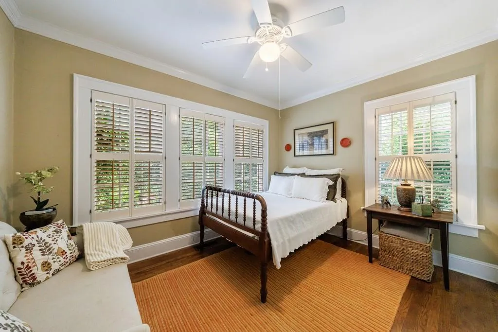 250 Lakeview Avenue Ne, Atlanta, Georgia 30305, 4 Bedrooms Bedrooms, ,3 BathroomsBathrooms,Residential,For Sale,250 Lakeview Avenue Ne,7516056