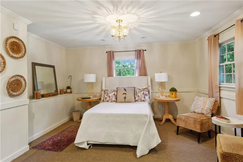 250 Lakeview Avenue Ne, Atlanta, Georgia 30305, 4 Bedrooms Bedrooms, ,3 BathroomsBathrooms,Residential,For Sale,250 Lakeview Avenue Ne,7516056