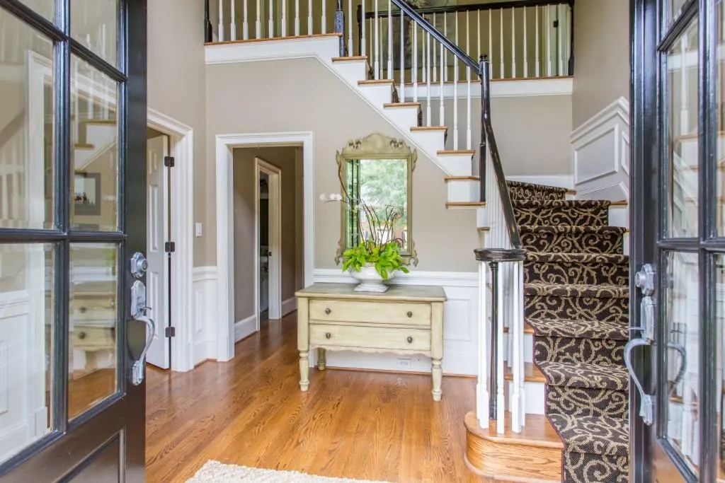 430 Glenmont Court, Sandy Springs, Georgia 30350, 5 Bedrooms Bedrooms, ,5 BathroomsBathrooms,Residential,Sold,430 Glenmont Court,5590917