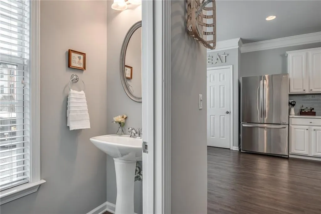 7816 Kiverton Place, Sandy Springs, Georgia 30350, 3 Bedrooms Bedrooms, ,3 BathroomsBathrooms,Residential,Sold,7816 Kiverton Place,7024198