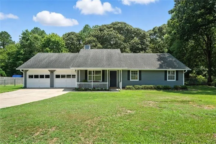 111 Brownsmill Drive, Grayson, Georgia 30017