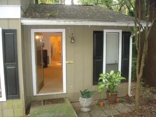 5141 Roswell Road Unit 6/41, Atlanta, Georgia 30342, 2 Bedrooms Bedrooms, ,2 BathroomsBathrooms,Residential,Sold,5141 Roswell Road Unit 6/41,5791346
