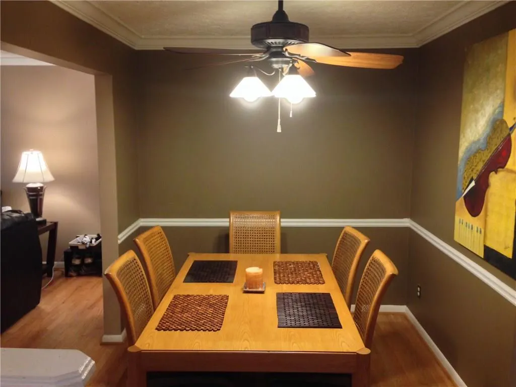 5141 Roswell Road Unit 6/41, Atlanta, Georgia 30342, 2 Bedrooms Bedrooms, ,2 BathroomsBathrooms,Residential,Sold,5141 Roswell Road Unit 6/41,5791346