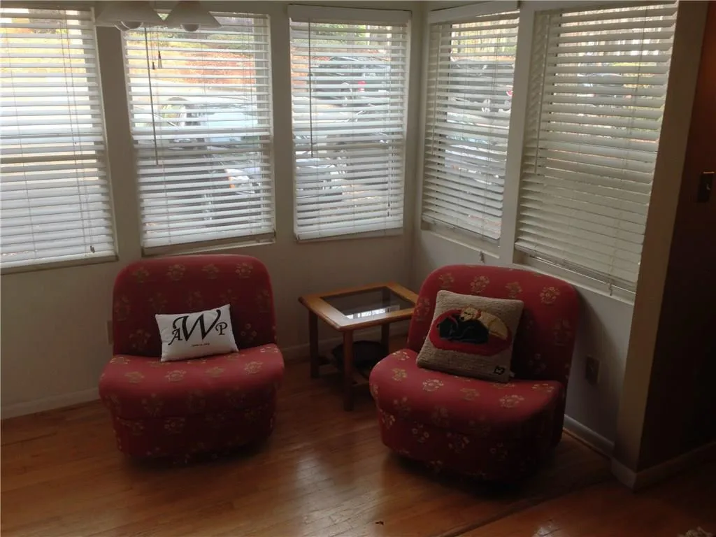 5141 Roswell Road Unit 6/41, Atlanta, Georgia 30342, 2 Bedrooms Bedrooms, ,2 BathroomsBathrooms,Residential,Sold,5141 Roswell Road Unit 6/41,5791346