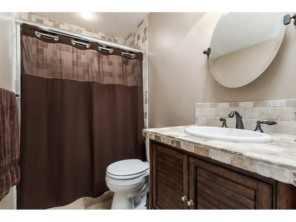 40 Waterford Court, Sandy Springs, Georgia 30328, 4 Bedrooms Bedrooms, ,2 BathroomsBathrooms,Residential,Sold,40 Waterford Court,6038144
