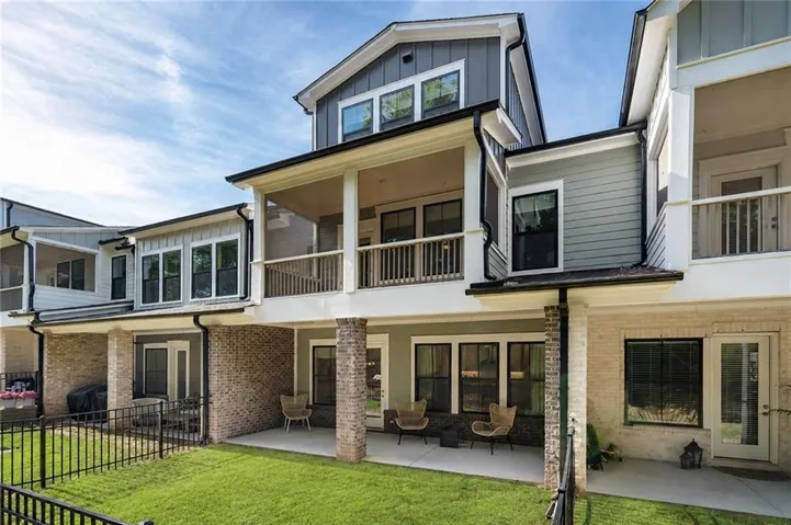 1040 Harper Drive, Roswell, Georgia 30076