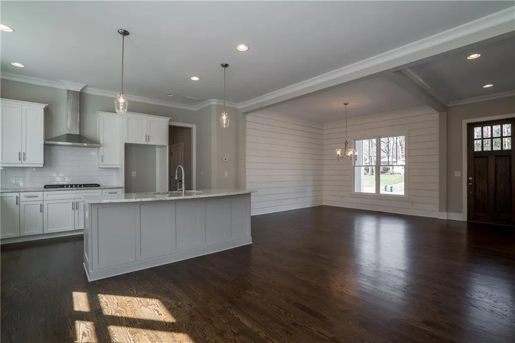 3215 Caldwell Road Ne, Brookhaven, Georgia 30319, 5 Bedrooms Bedrooms, ,4 BathroomsBathrooms,Residential,Sold,3215 Caldwell Road Ne,5779541