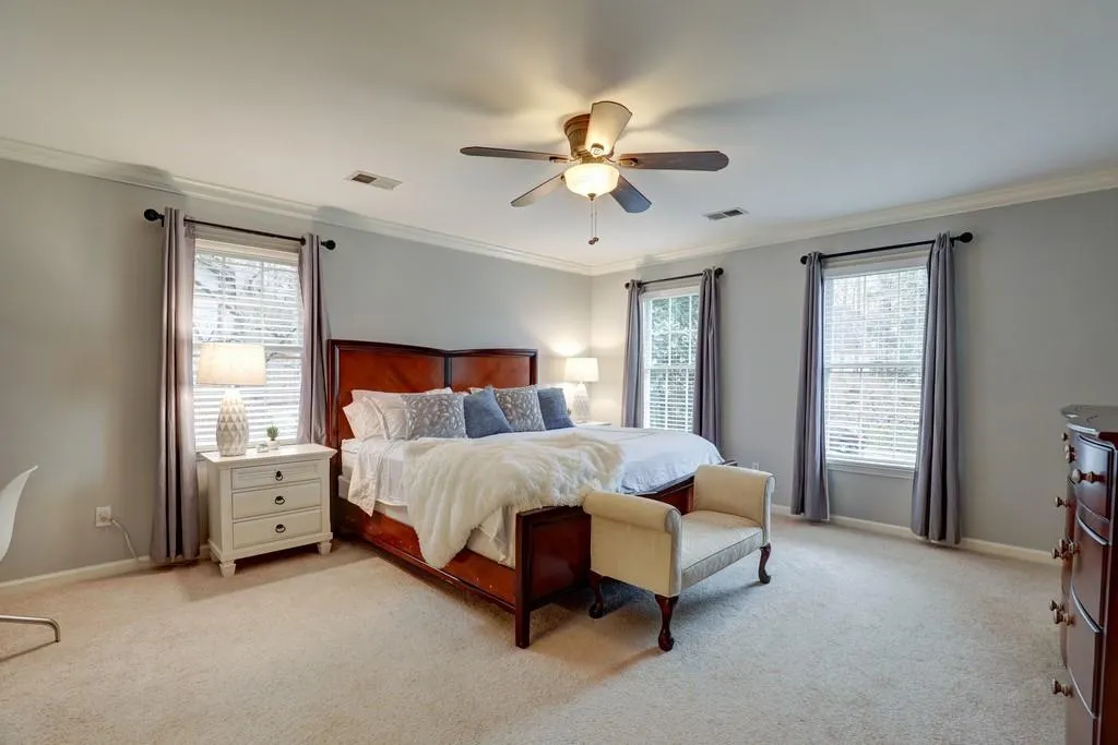 7310 Chattahoochee Bluff Drive, Sandy Springs, Georgia 30350, 5 Bedrooms Bedrooms, ,4 BathroomsBathrooms,Residential,Sold,7310 Chattahoochee Bluff Drive,6689964