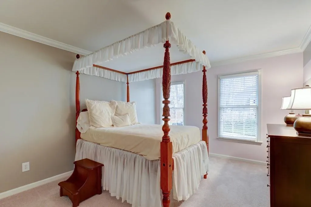 7310 Chattahoochee Bluff Drive, Sandy Springs, Georgia 30350, 5 Bedrooms Bedrooms, ,4 BathroomsBathrooms,Residential,Sold,7310 Chattahoochee Bluff Drive,6689964