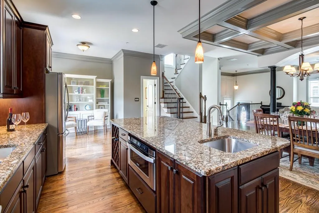942 Delaronde Court, Sandy Springs, Georgia 30328, 4 Bedrooms Bedrooms, ,3 BathroomsBathrooms,Residential,Sold,942 Delaronde Court,5876487