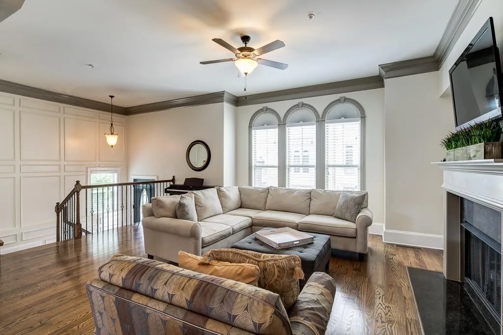 942 Delaronde Court, Sandy Springs, Georgia 30328, 4 Bedrooms Bedrooms, ,3 BathroomsBathrooms,Residential,Sold,942 Delaronde Court,5876487