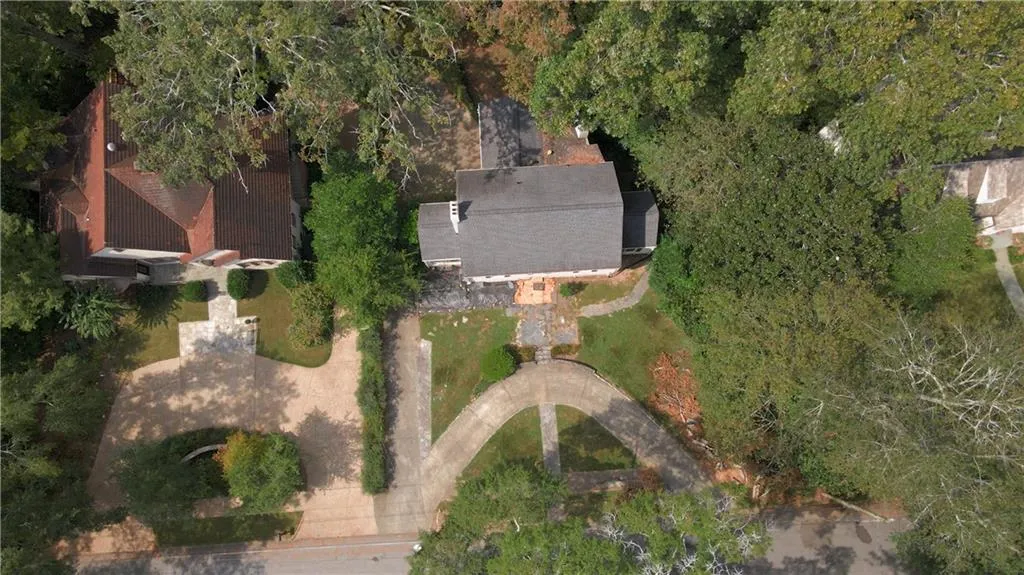 2492 Alton Road Nw, Atlanta, Georgia 30305, 4 Bedrooms Bedrooms, ,3 BathroomsBathrooms,Residential,For Sale,2492 Alton Road Nw,7666205