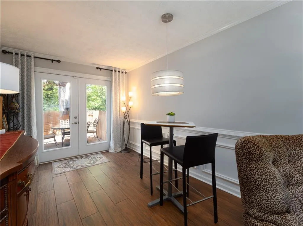 6502 Park Avenue Unit 6502, Sandy Springs, Georgia 30342, 2 Bedrooms Bedrooms, ,1 BathroomBathrooms,Residential,Sold,6502 Park Avenue Unit 6502,6868320