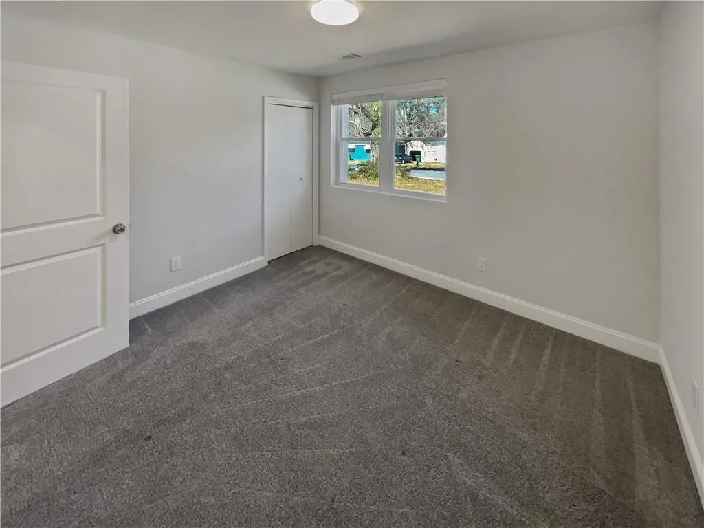 2548 Loghaven Drive Nw, Atlanta, Georgia 30318, 3 Bedrooms Bedrooms, ,2 BathroomsBathrooms,Residential,For Sale,2548 Loghaven Drive Nw,7532784