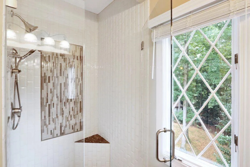 320 Quiet Water Lane, Sandy Springs, Georgia 30350, 5 Bedrooms Bedrooms, ,4 BathroomsBathrooms,Residential,Sold,320 Quiet Water Lane,6946252