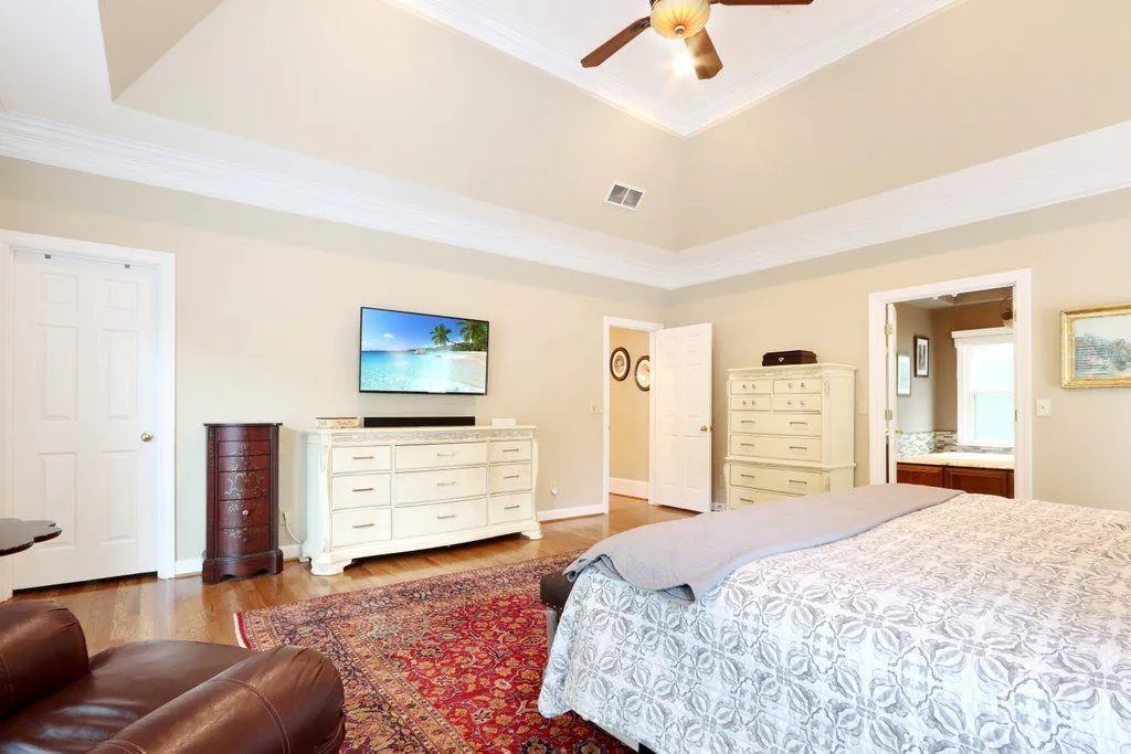 320 Quiet Water Lane, Sandy Springs, Georgia 30350, 5 Bedrooms Bedrooms, ,4 BathroomsBathrooms,Residential,Sold,320 Quiet Water Lane,6946252