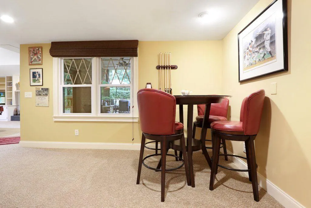 320 Quiet Water Lane, Sandy Springs, Georgia 30350, 5 Bedrooms Bedrooms, ,4 BathroomsBathrooms,Residential,Sold,320 Quiet Water Lane,6946252