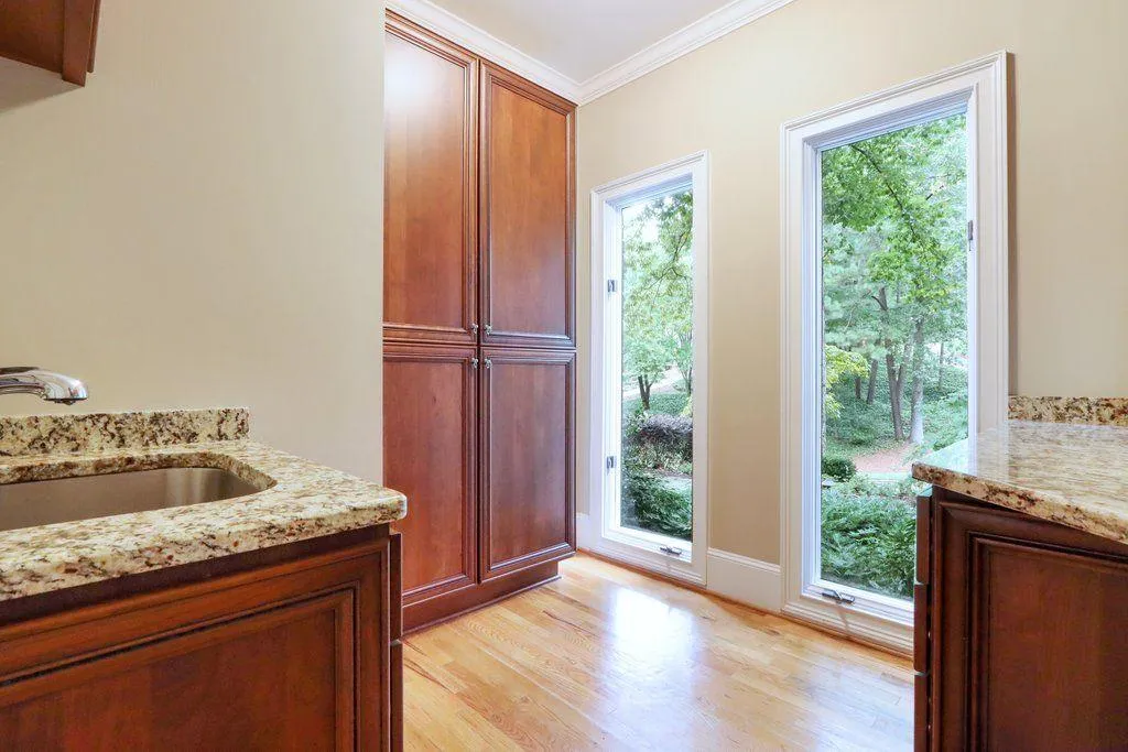 320 Quiet Water Lane, Sandy Springs, Georgia 30350, 5 Bedrooms Bedrooms, ,4 BathroomsBathrooms,Residential,Sold,320 Quiet Water Lane,6946252