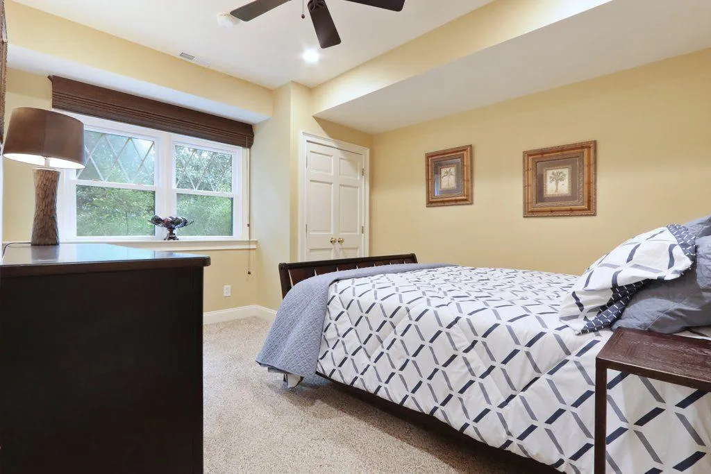 320 Quiet Water Lane, Sandy Springs, Georgia 30350, 5 Bedrooms Bedrooms, ,4 BathroomsBathrooms,Residential,Sold,320 Quiet Water Lane,6946252