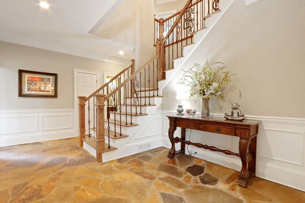 320 Quiet Water Lane, Sandy Springs, Georgia 30350, 5 Bedrooms Bedrooms, ,4 BathroomsBathrooms,Residential,Sold,320 Quiet Water Lane,6946252