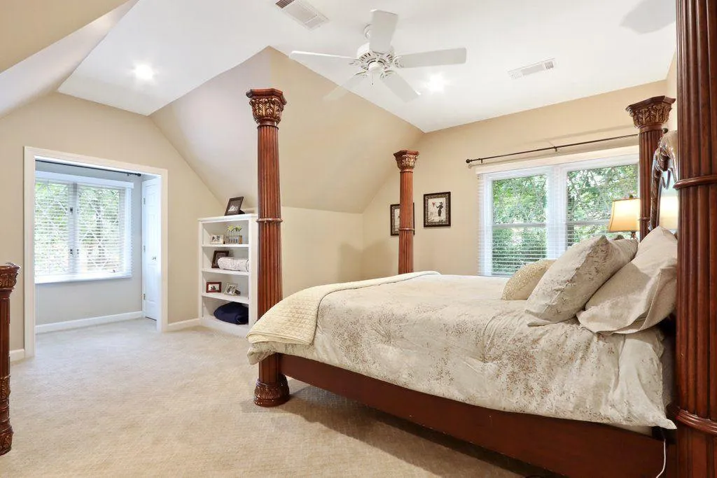 320 Quiet Water Lane, Sandy Springs, Georgia 30350, 5 Bedrooms Bedrooms, ,4 BathroomsBathrooms,Residential,Sold,320 Quiet Water Lane,6946252