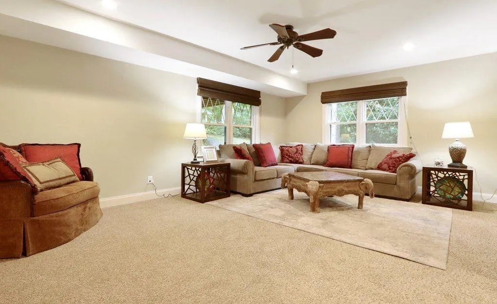 320 Quiet Water Lane, Sandy Springs, Georgia 30350, 5 Bedrooms Bedrooms, ,4 BathroomsBathrooms,Residential,Sold,320 Quiet Water Lane,6946252