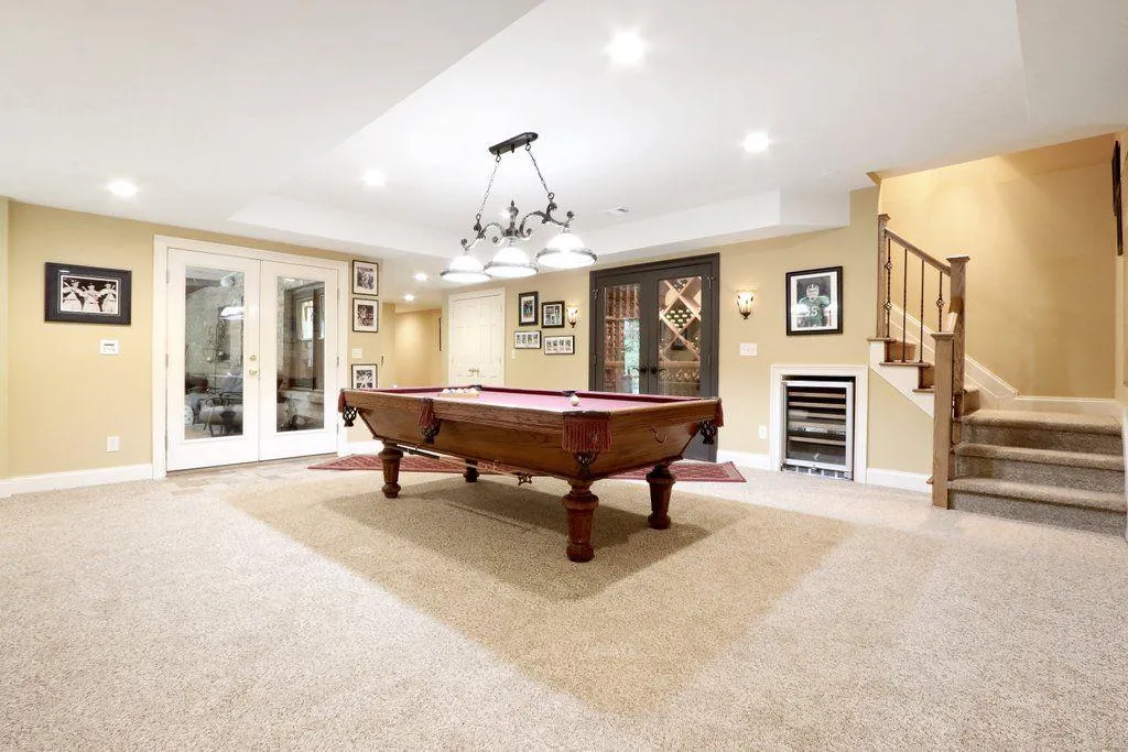 320 Quiet Water Lane, Sandy Springs, Georgia 30350, 5 Bedrooms Bedrooms, ,4 BathroomsBathrooms,Residential,Sold,320 Quiet Water Lane,6946252