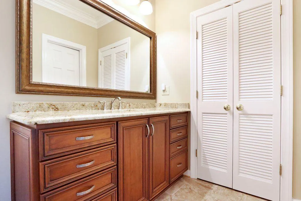 320 Quiet Water Lane, Sandy Springs, Georgia 30350, 5 Bedrooms Bedrooms, ,4 BathroomsBathrooms,Residential,Sold,320 Quiet Water Lane,6946252