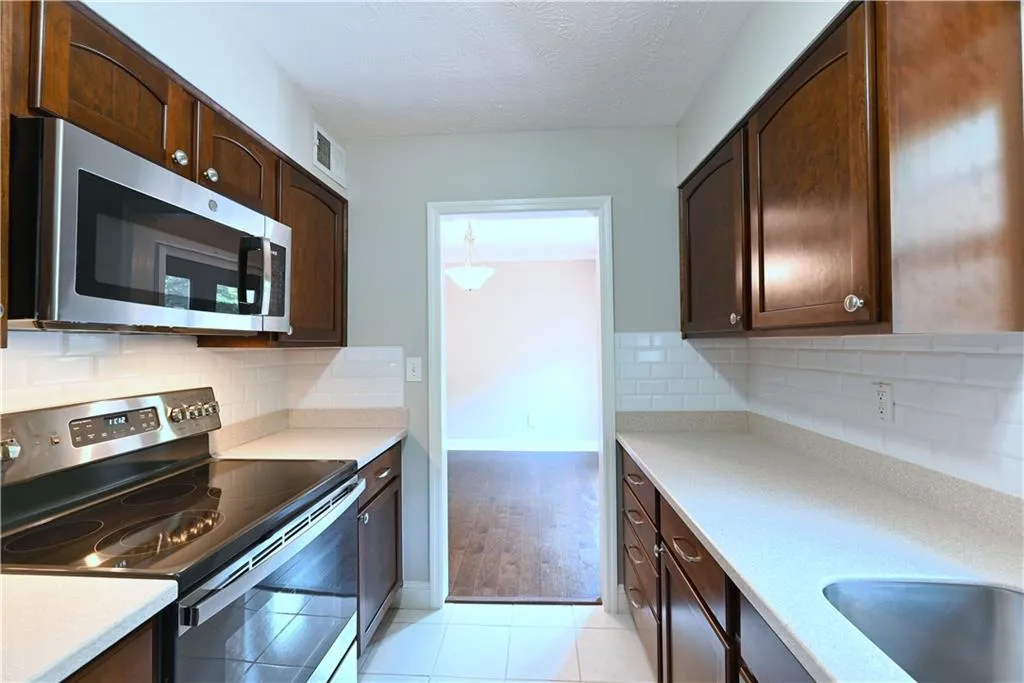 6603 Park Avenue Unit 6603, Atlanta, Georgia 30342, 2 Bedrooms Bedrooms, ,1 BathroomBathrooms,Residential,Sold,6603 Park Avenue Unit 6603,6922681 6603 Park Avenue Unit 6603, Atlanta, Georgia 30342, 2 Bedrooms Bedrooms, ,1 BathroomBathrooms,Residential,Sold,6603 Park Avenue Unit 6603,6922681