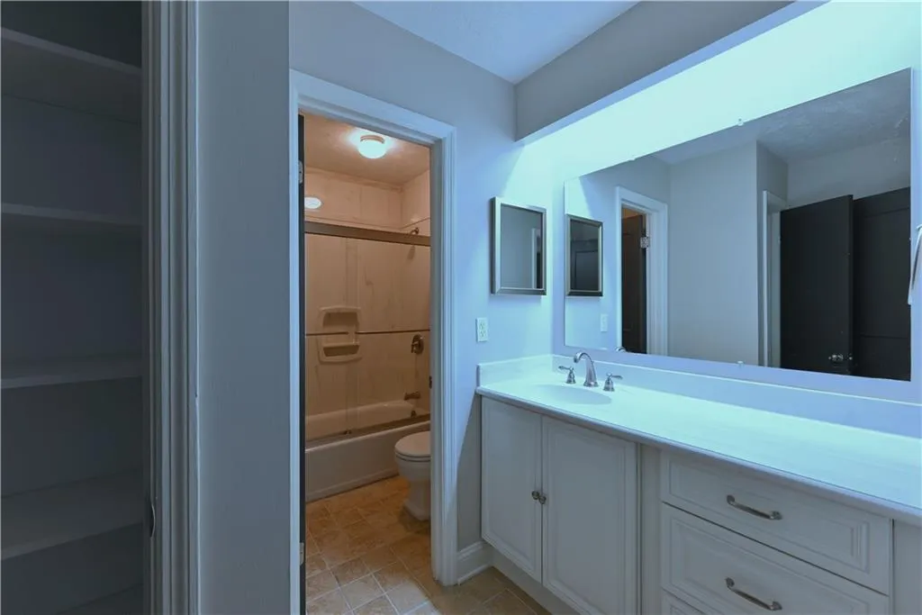 6603 Park Avenue Unit 6603, Atlanta, Georgia 30342, 2 Bedrooms Bedrooms, ,1 BathroomBathrooms,Residential,Sold,6603 Park Avenue Unit 6603,6922681 6603 Park Avenue Unit 6603, Atlanta, Georgia 30342, 2 Bedrooms Bedrooms, ,1 BathroomBathrooms,Residential,Sold,6603 Park Avenue Unit 6603,6922681