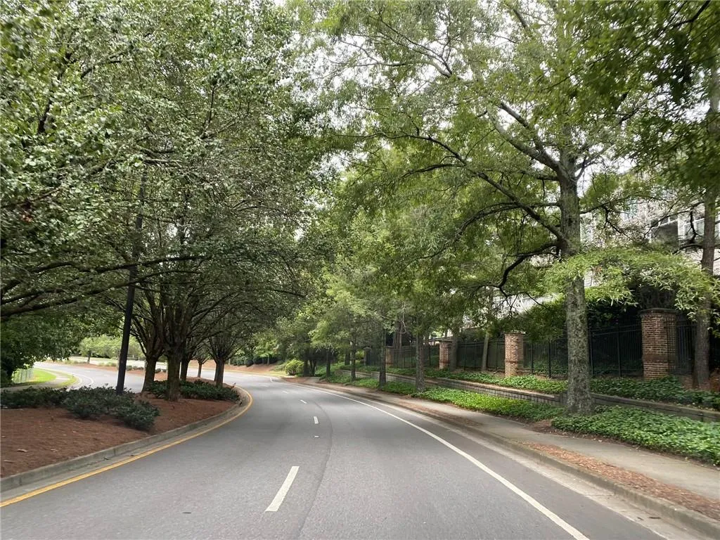 1031 Pearl Point, Atlanta, Georgia 30328, 2 Bedrooms Bedrooms, ,3 BathroomsBathrooms,Residential,Sold,1031 Pearl Point,7094181