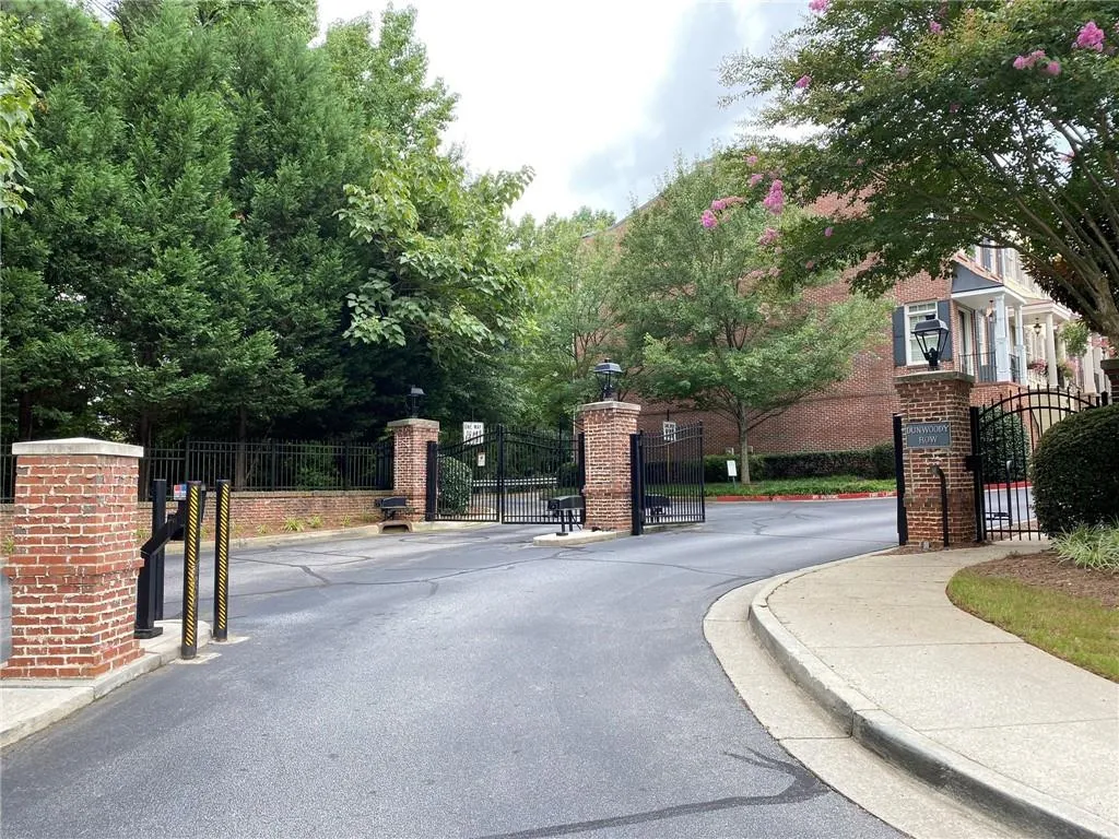1031 Pearl Point, Atlanta, Georgia 30328, 2 Bedrooms Bedrooms, ,3 BathroomsBathrooms,Residential,Sold,1031 Pearl Point,7094181