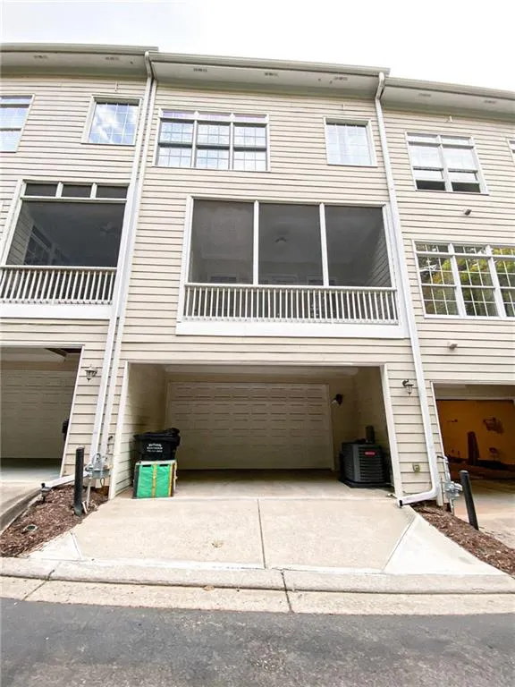 1031 Pearl Point, Atlanta, Georgia 30328, 2 Bedrooms Bedrooms, ,3 BathroomsBathrooms,Residential,Sold,1031 Pearl Point,7094181