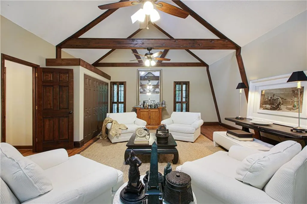 7905 Innsbruck Drive, Sandy Springs, Georgia 30350, 5 Bedrooms Bedrooms, ,3 BathroomsBathrooms,Residential,Sold,7905 Innsbruck Drive,6600211