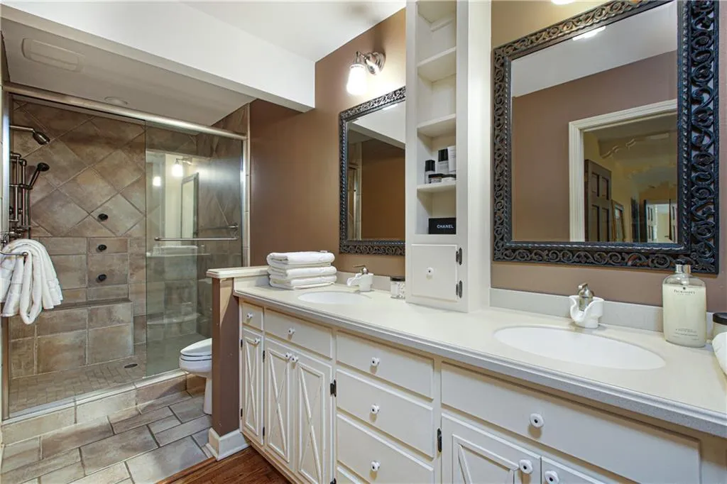 7905 Innsbruck Drive, Sandy Springs, Georgia 30350, 5 Bedrooms Bedrooms, ,3 BathroomsBathrooms,Residential,Sold,7905 Innsbruck Drive,6600211