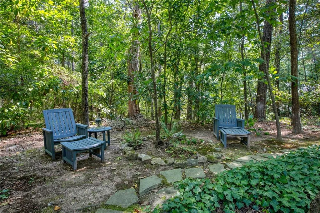 7905 Innsbruck Drive, Sandy Springs, Georgia 30350, 5 Bedrooms Bedrooms, ,3 BathroomsBathrooms,Residential,Sold,7905 Innsbruck Drive,6600211