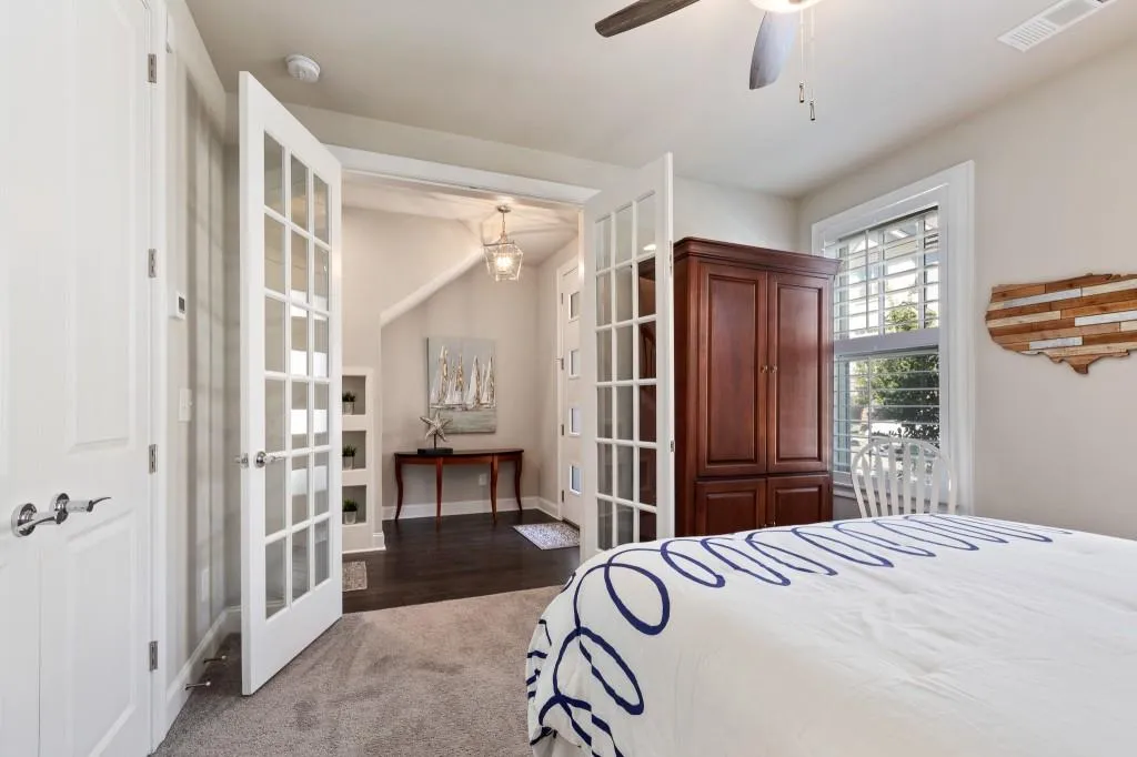 4255 Deming Circle, Sandy Springs, Georgia 30342, 3 Bedrooms Bedrooms, ,3 BathroomsBathrooms,Residential,Sold,4255 Deming Circle,6615902