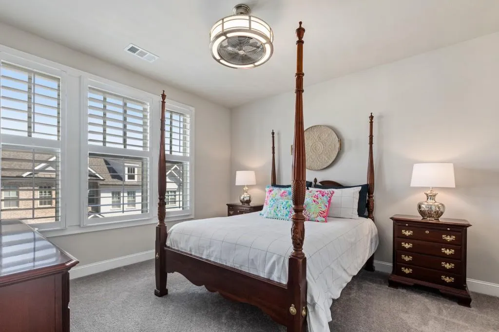 4255 Deming Circle, Sandy Springs, Georgia 30342, 3 Bedrooms Bedrooms, ,3 BathroomsBathrooms,Residential,Sold,4255 Deming Circle,6615902