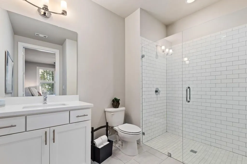 4255 Deming Circle, Sandy Springs, Georgia 30342, 3 Bedrooms Bedrooms, ,3 BathroomsBathrooms,Residential,Sold,4255 Deming Circle,6615902